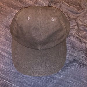 Grey Cap